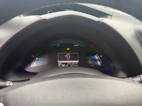 2013 Nissan LEAF S
