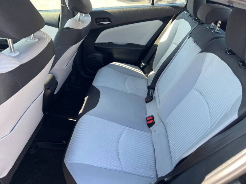 2016 Toyota Prius Two