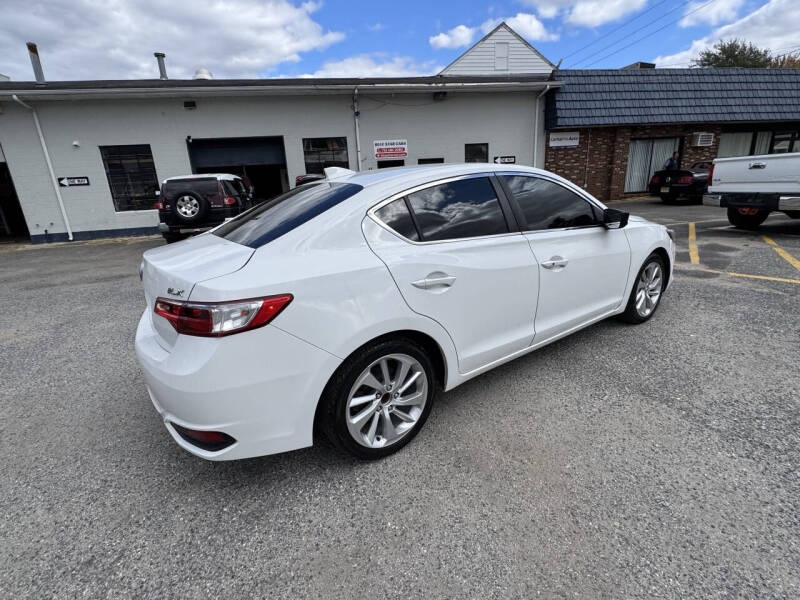 2018 Acura ILX w/Premium