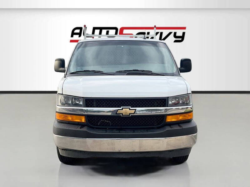 2025 Chevrolet Express 2500
