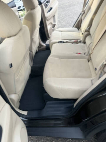 2016 Nissan Rogue SV