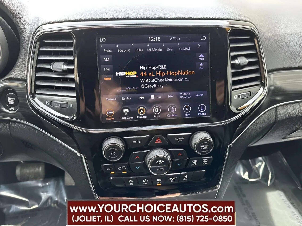 JeepGrand Cherokee12