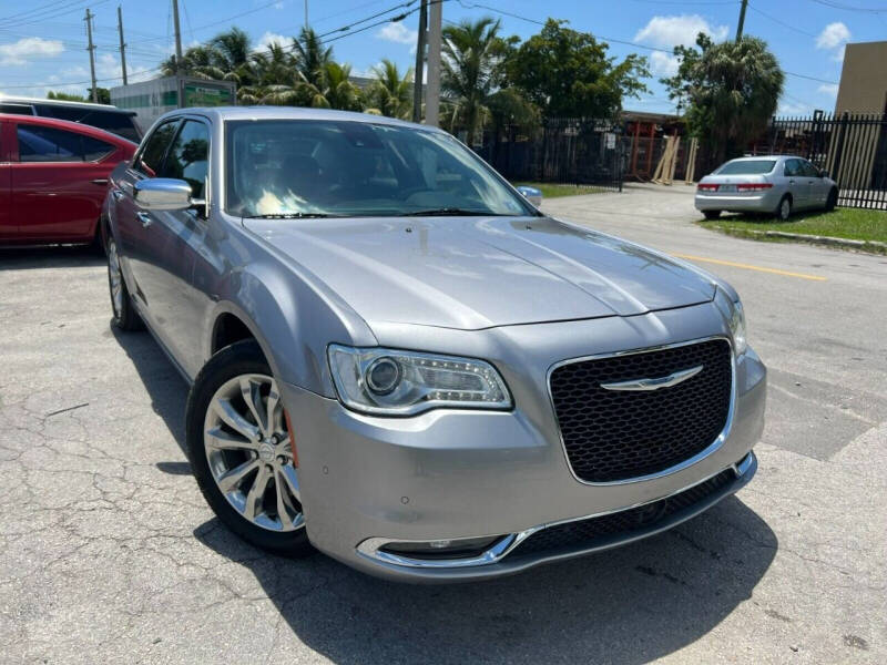 2017 Chrysler 300 for sale at Vice City Deals in North Miami Beach FL