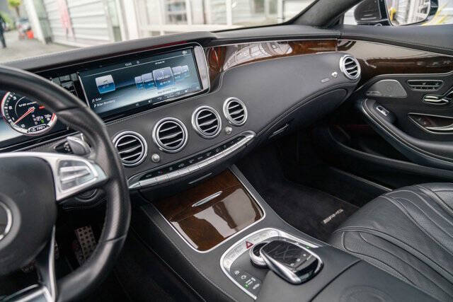 2016 Mercedes-Benz S-Class 20