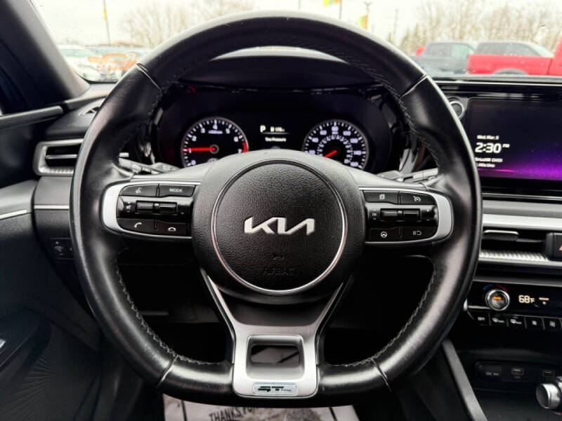2023 Kia K5