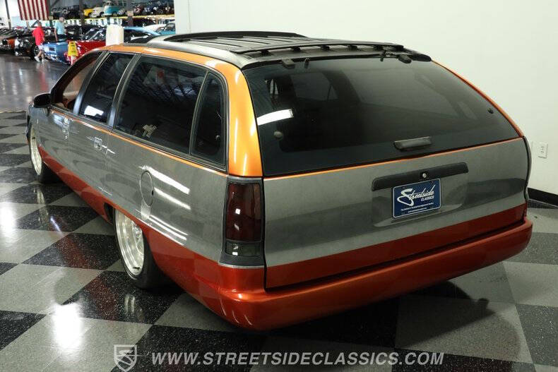 1992 Oldsmobile Custom Cruiser