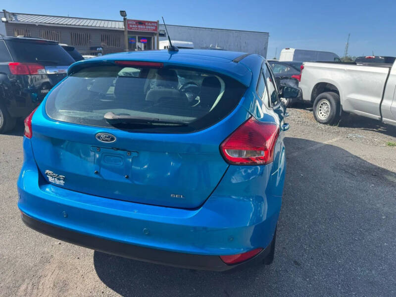 2017 Ford Focus SEL