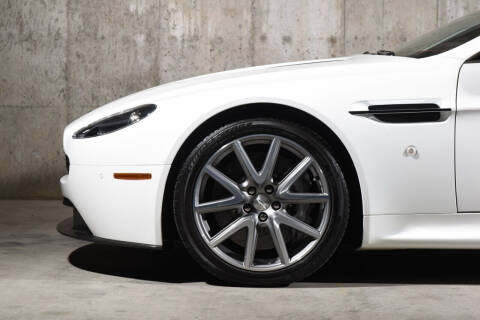 2013 Aston Martin V8 Vantage