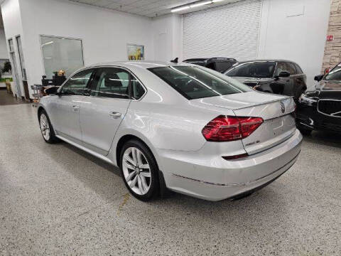 2016 Volkswagen Passat V6 SEL Premium