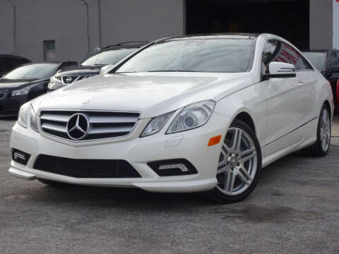 2010 Mercedes-Benz E-Class for sale at Deal Maker of Gainesville in Gainesville FL