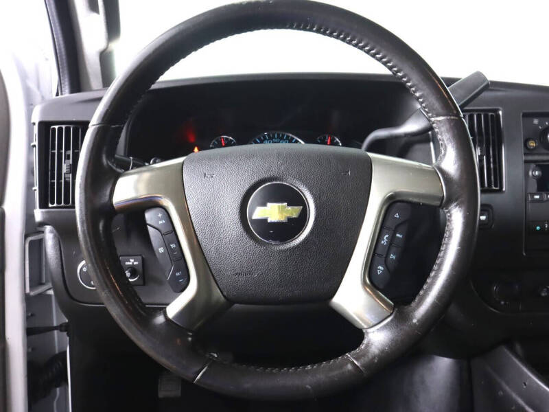 2019 Chevrolet Express 2500