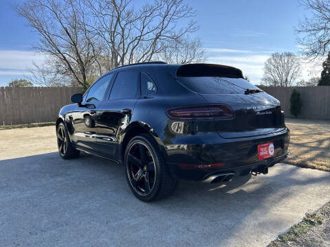 2016 Porsche Macan Turbo