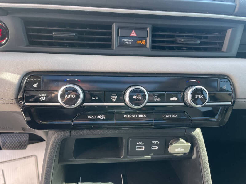 2023 Honda Pilot Touring