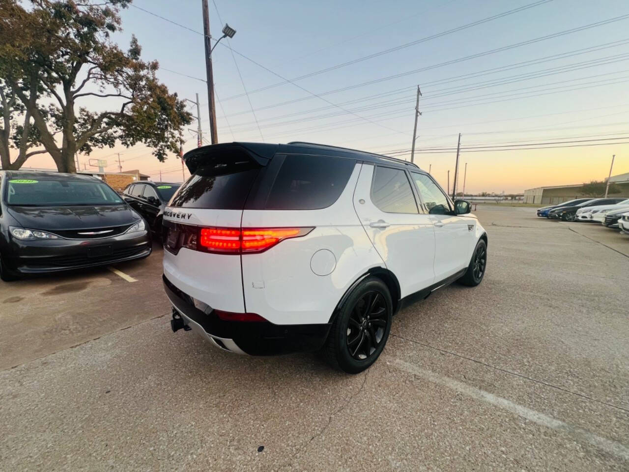 2018 Land Rover Discovery for sale at Drive Way Autos in Garland, TX