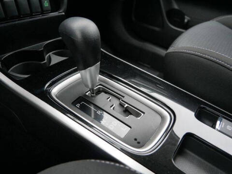 2020 Mitsubishi Outlander ES