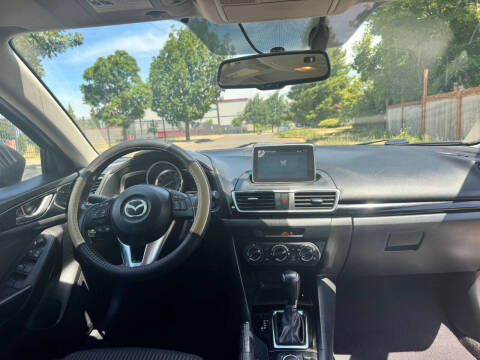 2016 Mazda MAZDA3 i Touring