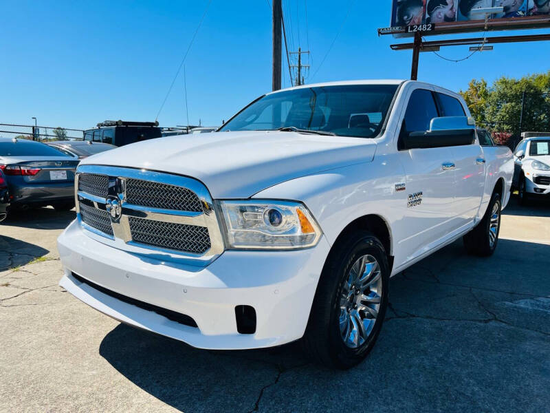 2014 RAM Ram 1500 Pickup Laramie Limited photo 2