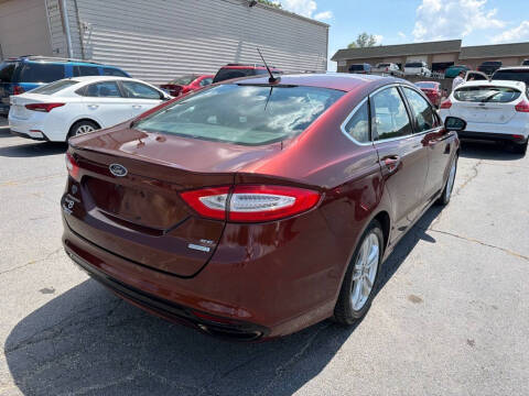 2016 Ford Fusion SE