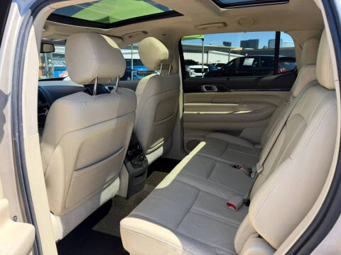 2017 Lincoln MKT Elite