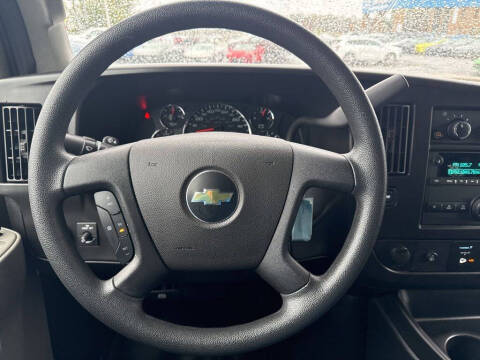 2023 Chevrolet Express 2500