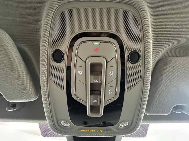 2022 Audi Q8 quattro Prestige 55 TFSI