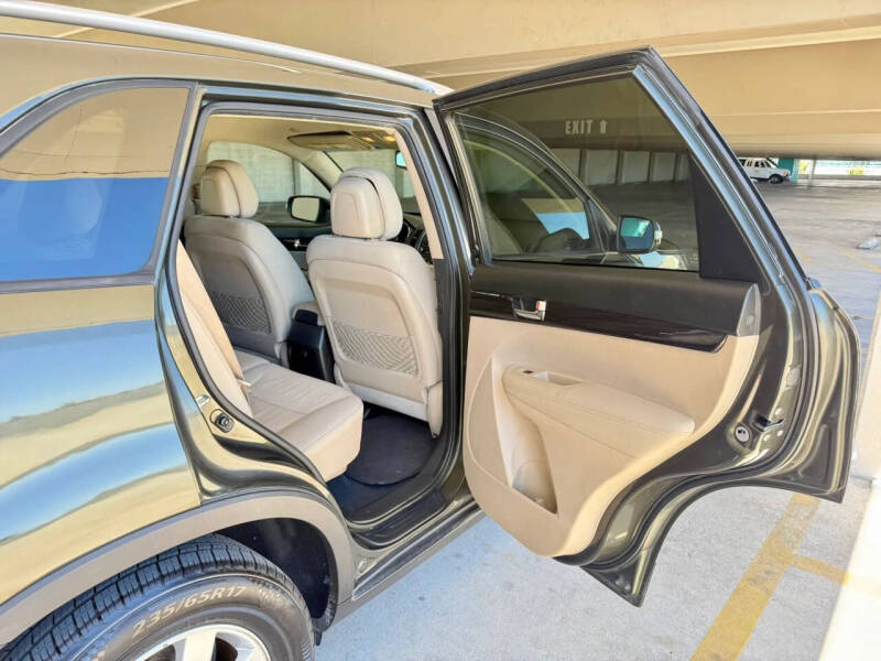 2012 Kia Sorento LX
