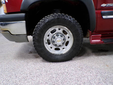 2004 Chevrolet Silverado 2500 LS