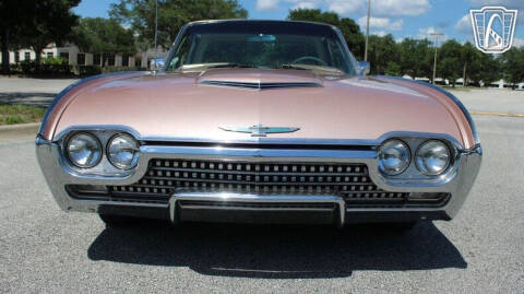 1962 Ford Thunderbird