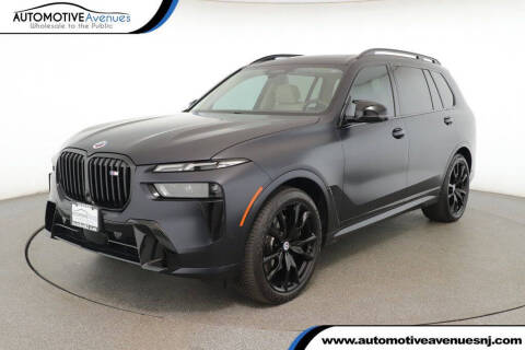 2023 BMW X7 M60i