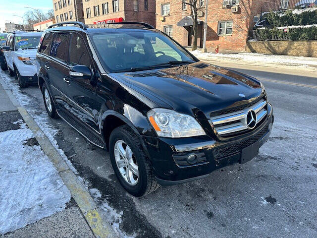 2008 Mercedes-Benz GL-Class for sale at ARXONDAS MOTORS in Yonkers NY