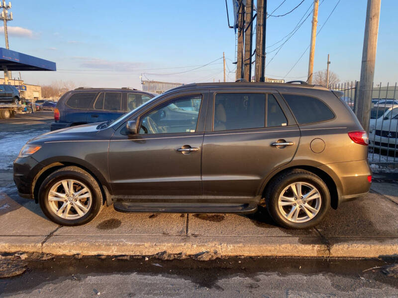 2012 Hyundai Santa Fe for sale at Debo Bros Auto Sales in Philadelphia PA