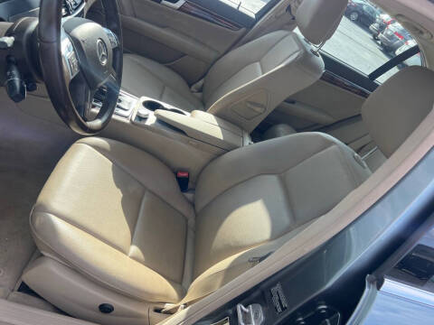 2012 Mercedes-Benz C-Class