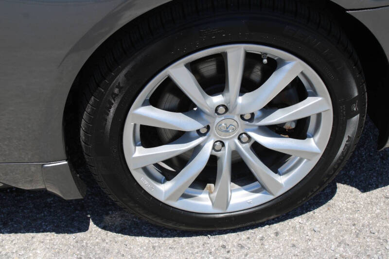 2013 Infiniti G37 Coupe x