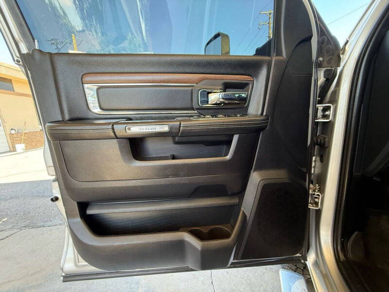 2017 RAM 2500 Laramie