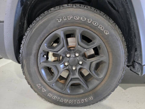 2022 Jeep Cherokee Trailhawk