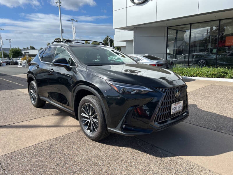 2025 Lexus NX 350h Premium