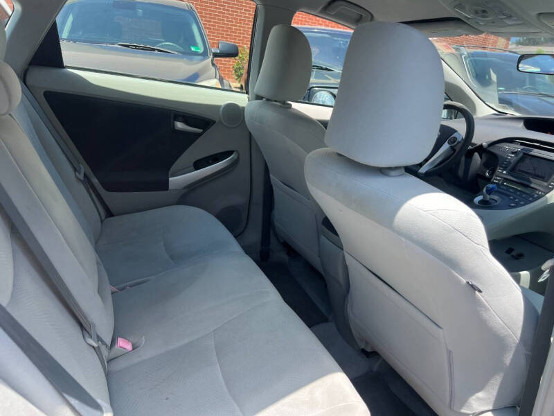 2010 Toyota Prius II