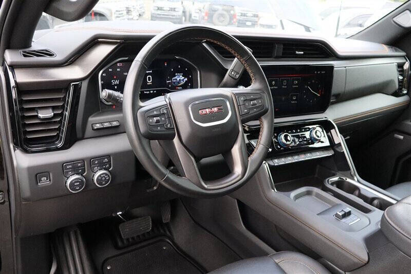 2025 GMC Sierra 3500HD