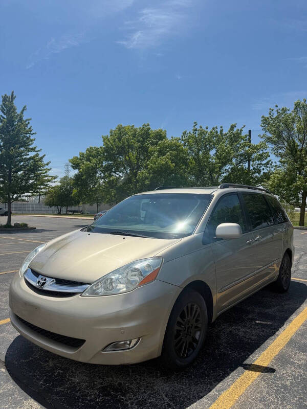 2010 Toyota Sienna XLE