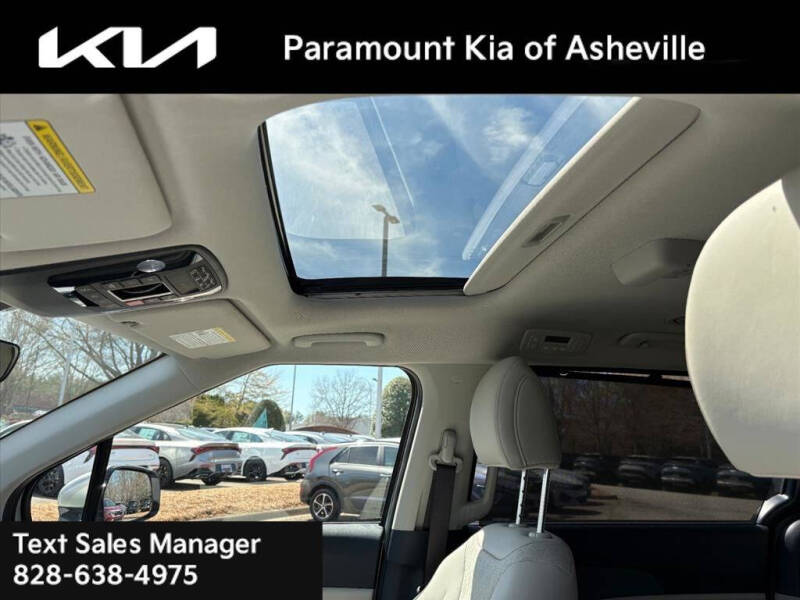 2026 Kia Carnival Hybrid SX