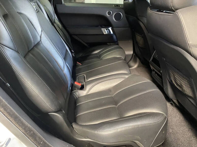 2015 Land Rover Range Rover Sport SE