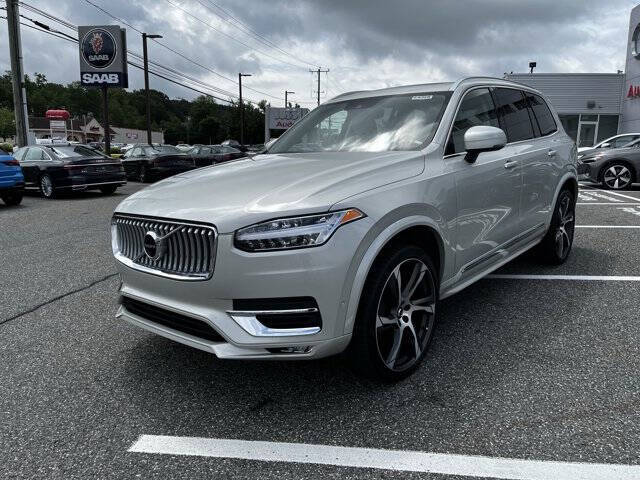 2022 Volvo XC90 T6 Inscription 7-Passenger