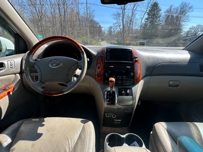 2008 Toyota Sienna XLE