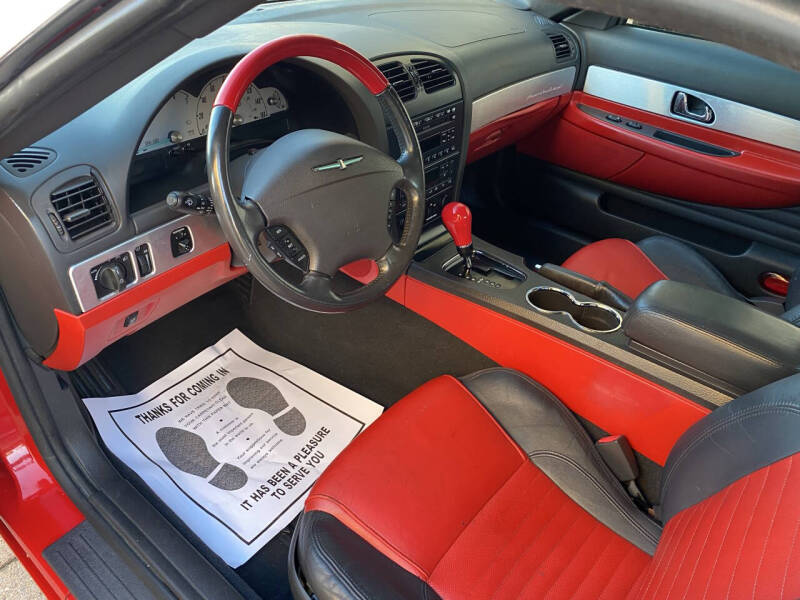 2002 Ford Thunderbird Deluxe