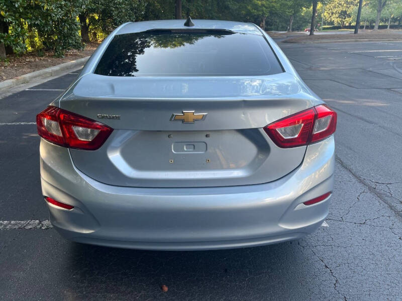2018 Chevrolet Cruze LS Auto