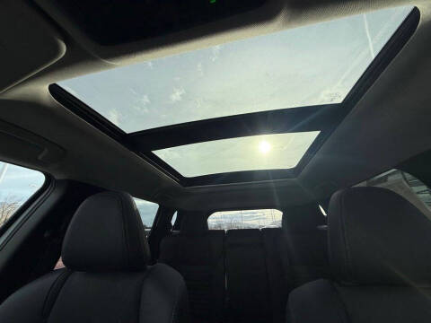 2025 Mitsubishi Outlander PHEV SE