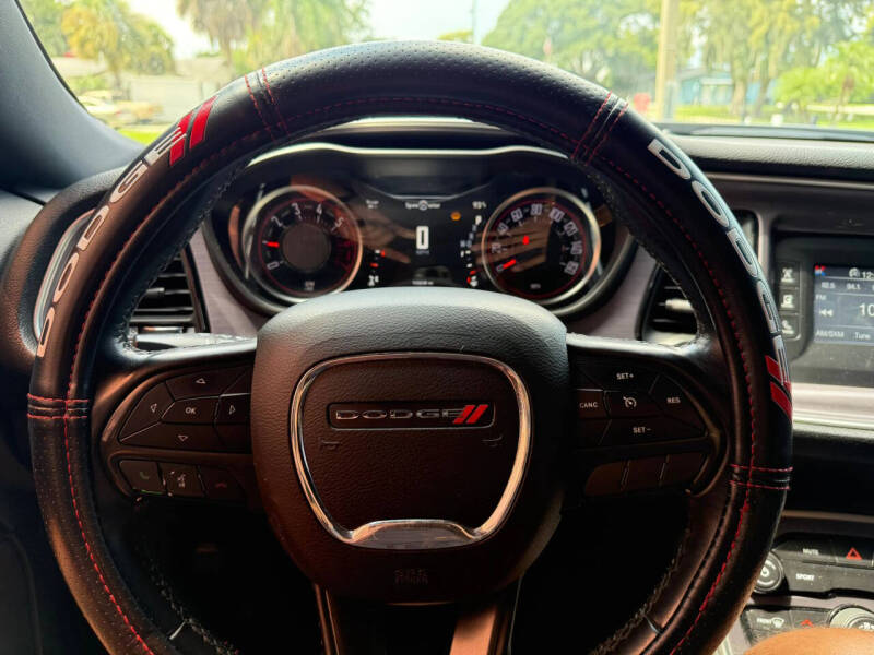 2017 Dodge Challenger