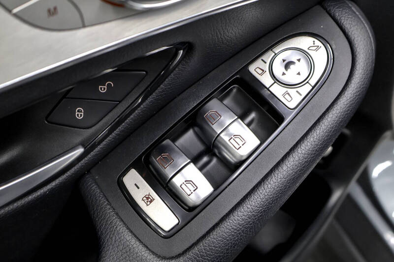 2020 Mercedes-Benz GLC GLC 300 4MATIC