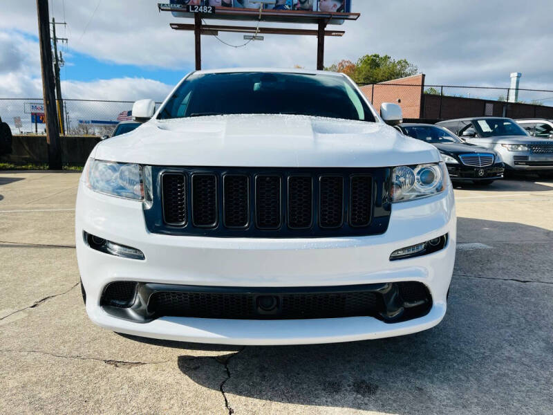 2013 Jeep Grand Cherokee SRT-8 photo 3