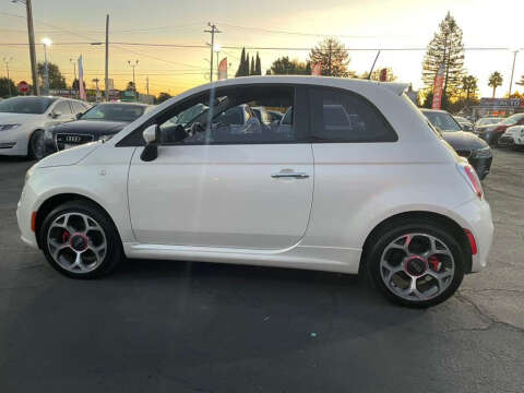 2016 FIAT 500 Sport